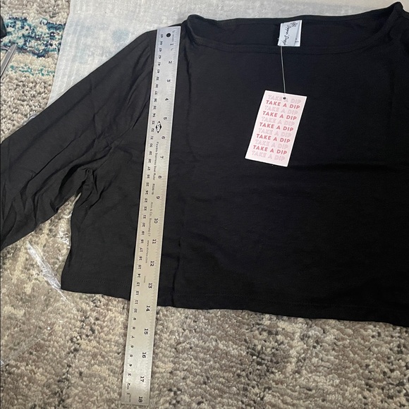 🖤5/$25 100% supima cotton Black Long Sleeve Crop top boatneck crop fit xs - Picture 11 of 16